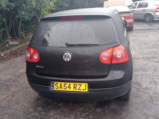 Volkswagen Golf 5 2004