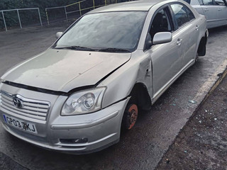Toyota Avensis 2  (T250) 2003