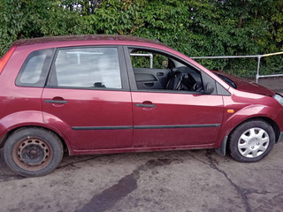 Ford Fiesta 5 2002