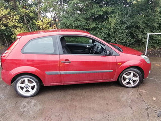 Ford Fiesta 5  рест. 2006