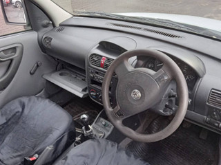 Opel Combo 3  (C) рест. 2004