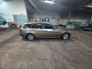 BMW 3 E90/E91/E92/E93 E90 2006