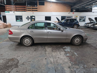 Mercedes-Benz E-Класс W211/S211 2004