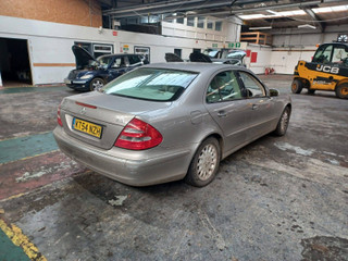 Mercedes-Benz E-Класс W211/S211 2004