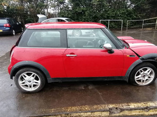 Mini Cooper  R50 2003