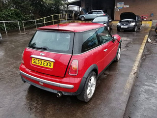 Mini Cooper  R50 2003