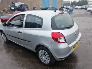 Renault Clio 3  рест. 2009