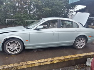 Jaguar S-Type рест. X200 2004