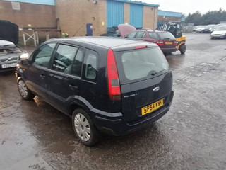 Ford Fusion 2004