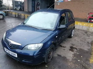Mazda 2  DY 2003