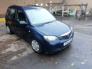Mazda 2  DY 2003