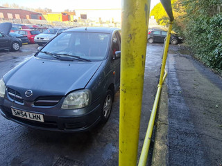Nissan Almera Tino V10 рест. V10 2004