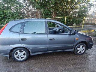 Nissan Almera Tino V10 рест. V10 2004
