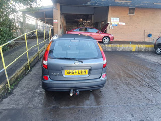 Nissan Almera Tino V10 рест. V10 2004