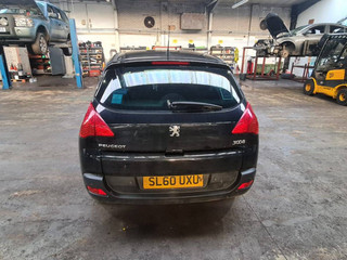 Peugeot 3008 2011