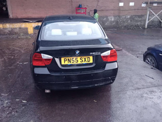 BMW 3 E90/E91/E92/E93 E90 2005