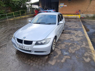 BMW 3 E90/E91/E92/E93 E90 2006