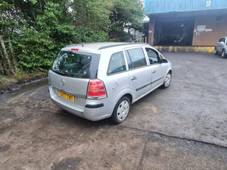 Opel Zafira 2  (B) 2007