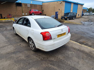 Toyota Avensis 2  (T250) 2005