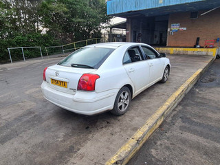 Toyota Avensis 2  (T250) 2005