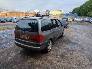 SEAT Alhambra рест. 2005