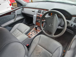 Mercedes-Benz E-Класс W210/S210 рест. S210 2002