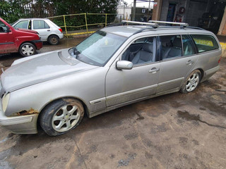 Mercedes-Benz E-Класс W210/S210 рест. S210 2002