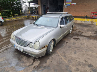 Mercedes-Benz E-Класс W210/S210 рест. S210 2002