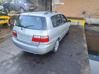 Kia Carens рест. FC 2005