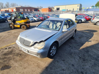 Mercedes-Benz C-Класс W203/S203/CL203 W203 2001