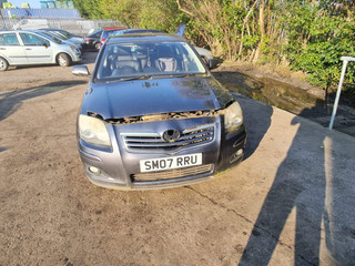 Toyota Avensis 2  (T250) рест. 2007