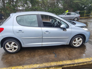 Peugeot 207 рест. 2011