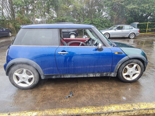Mini Cooper  R50 2003