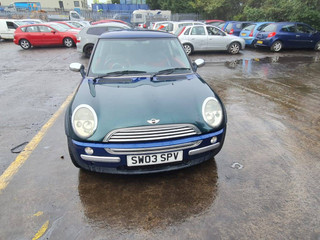 Mini Cooper  R50 2003