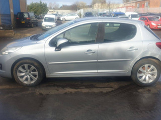 Peugeot 207 рест. 2011