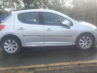 Peugeot 207 рест. 2011