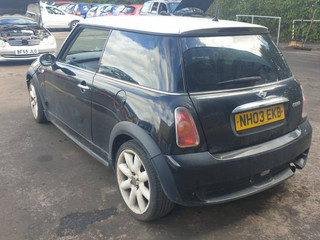 Mini Cooper  R50 2003