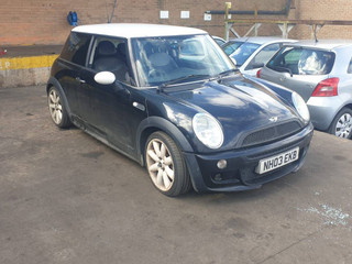 Mini Cooper  R50 2003
