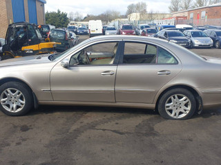 Mercedes-Benz E-Класс W211/S211 2004