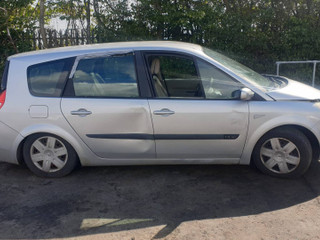Renault Grand Scenic 2 2006