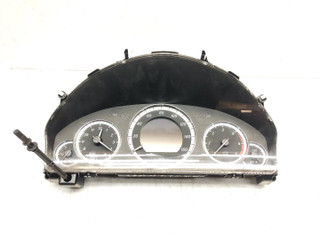 щиток приборов (приборная панель) Mercedes-Benz E-Класс W212/S212/C207/A207 S212 2011, 2.1 л., CDi, OM 651.924, дизель, АКПП, iridiumsilber / 775, универсал, задний привод, правый руль, 2129002709