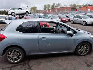 Toyota Auris 2009