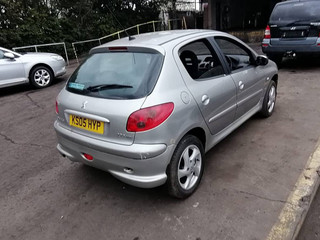 Peugeot 206 рест. 2005