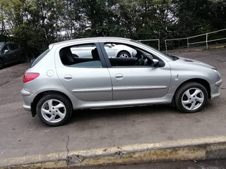 Peugeot 206 рест. 2005