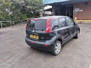 Nissan Note E11 2006