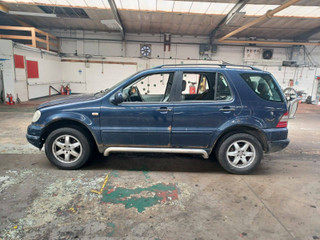 Mercedes-Benz M-Класс W163 2001