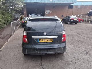 Honda FR-V  BE5 2006