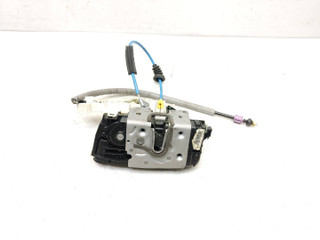 замок двери Mercedes-Benz E-Класс W212/S212/C207/A207 S212 2011, 2.1 л., CDi, OM 651.924, дизель, АКПП, iridiumsilber / 775, универсал, задний привод, правый руль, 2047202435