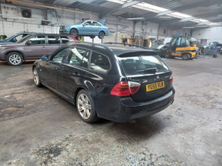 BMW 3 E90/E91/E92/E93 E90 2006