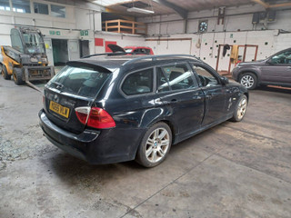 BMW 3 E90/E91/E92/E93 E90 2006
